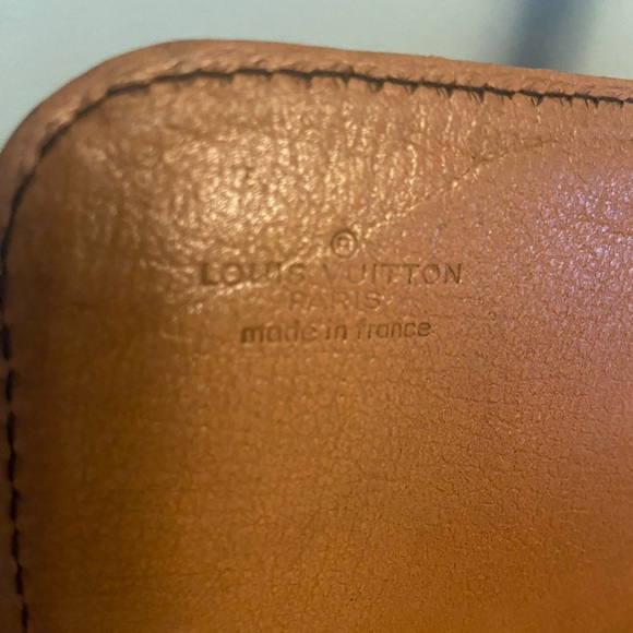 LOUIS VUITTON MONOGRAM CANVAS CARTOUCHIERE GM- COA INCLUDED - Picture 5 of 16